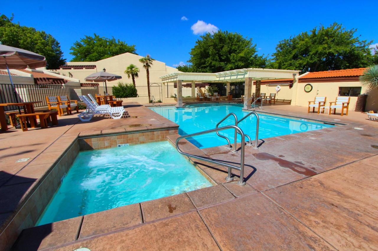 Villas At Southgate St. George Exterior foto
